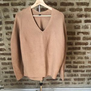 UNIQLO Tan 3D Knit Vneck Sweater